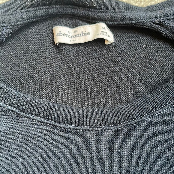 Abercrombie cropped blue top - Picture 3 of 4